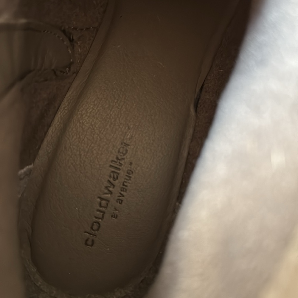 Booties - Picture 5 of 7